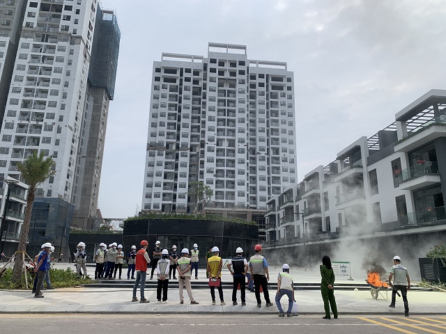 e5d9ebef-56b7- 4b28-b4e1-9ab8 38b6ab97-Copy. jpg