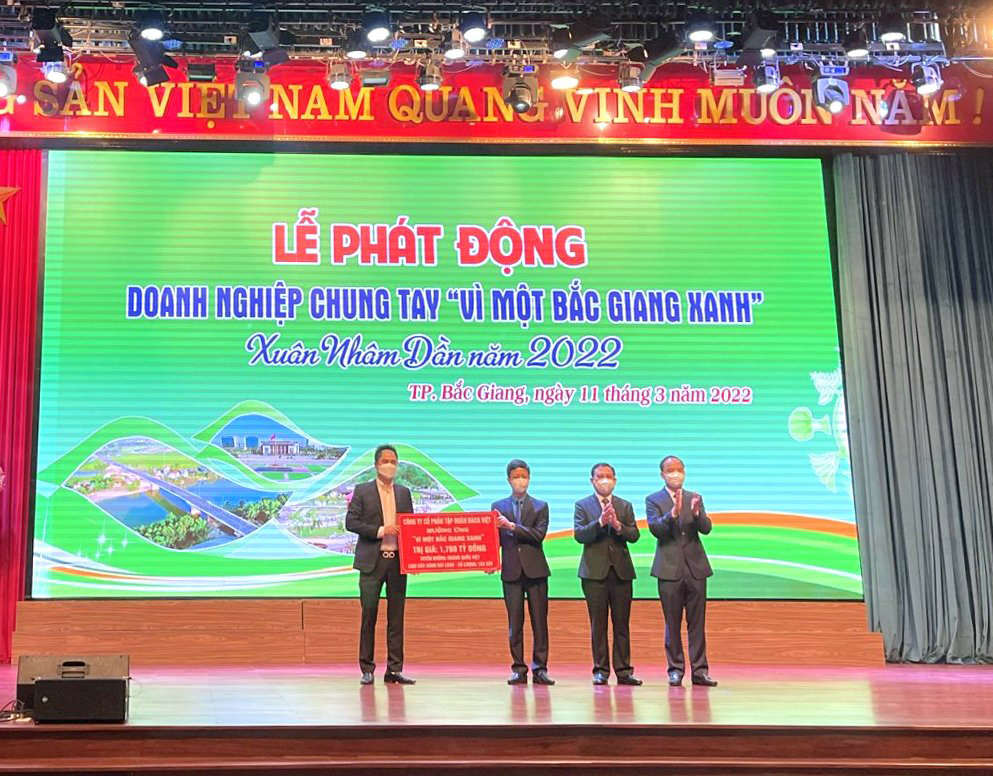 BV GROUP TÀI TRỢ 1,76 TỶ ĐỒNG CHUNG TAY “VÌ MỘT BẮC GIANG XANH”